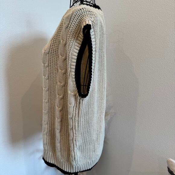 Dokotoo Tan Cozy Cable Knit Crewneck Pullover Sweater Vest Medium-Preppy - Picture 2 of 7